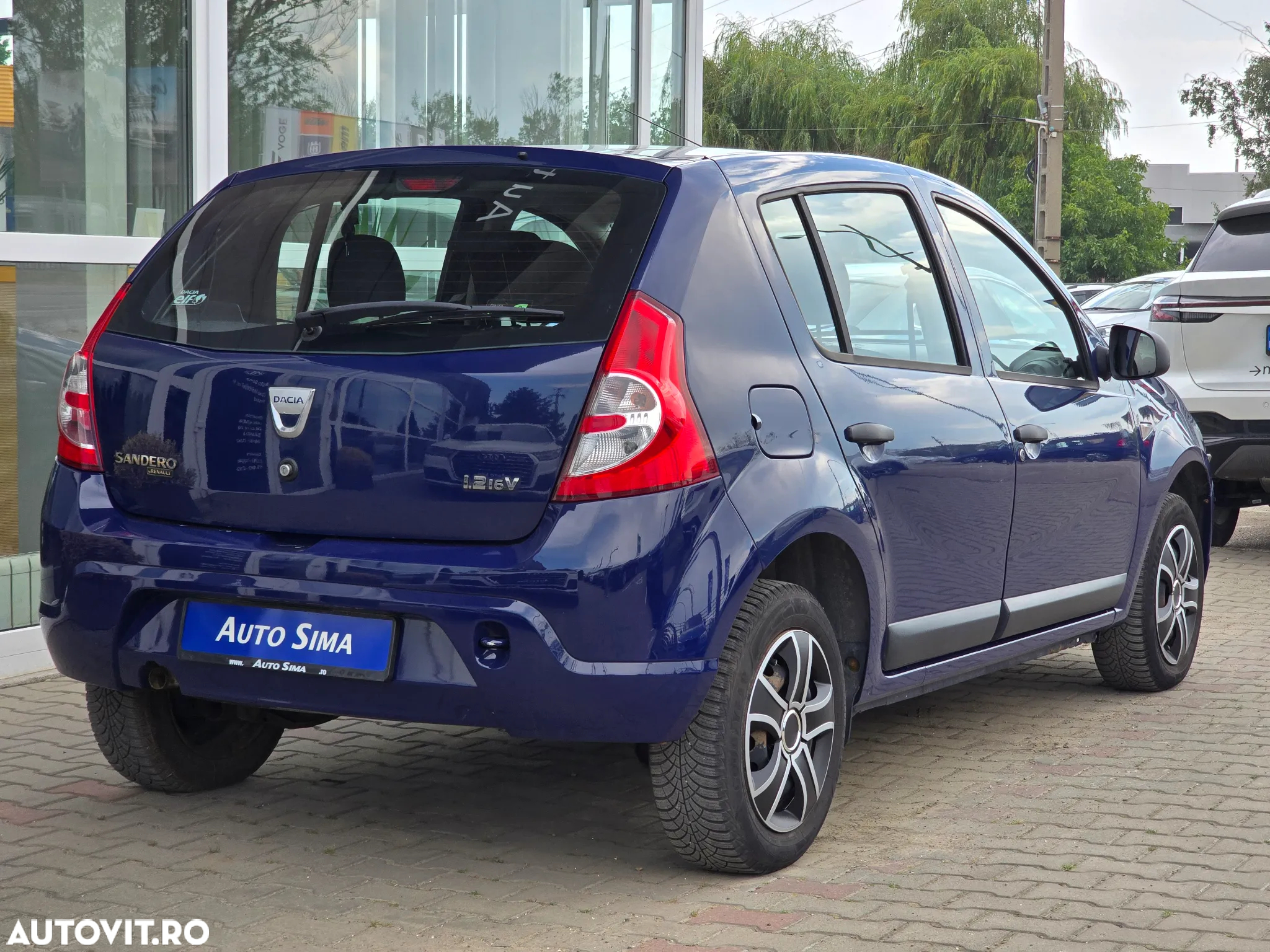 Dacia Sandero 1.2 16V - 7