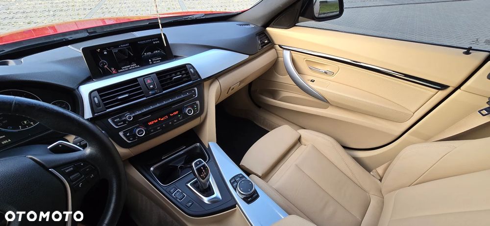 BMW 3GT 328i xDrive Sport-Aut Sport Line - 37