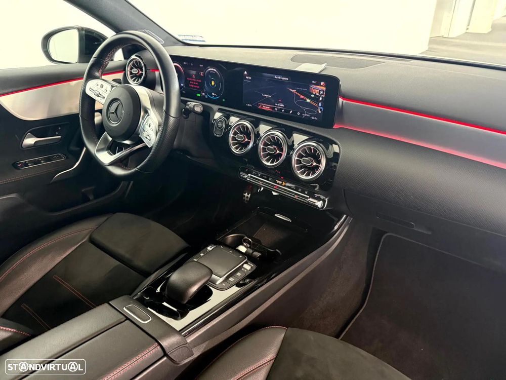 Mercedes-Benz A 250 e 8G-DCT Advanced AMG Line - 29