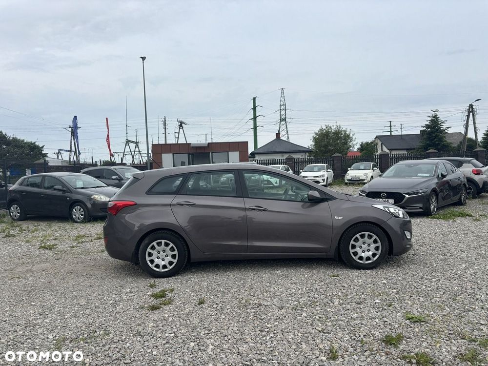 Hyundai i30 - 13