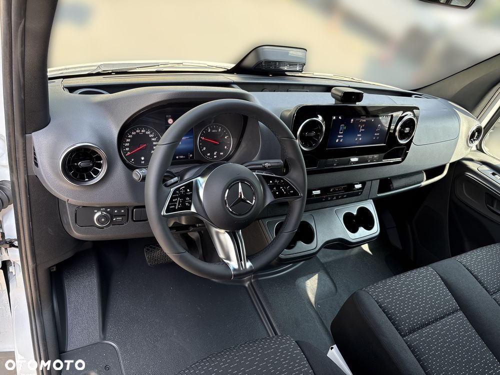Mercedes-Benz Sprinter 319 CDI Long PRO - 20