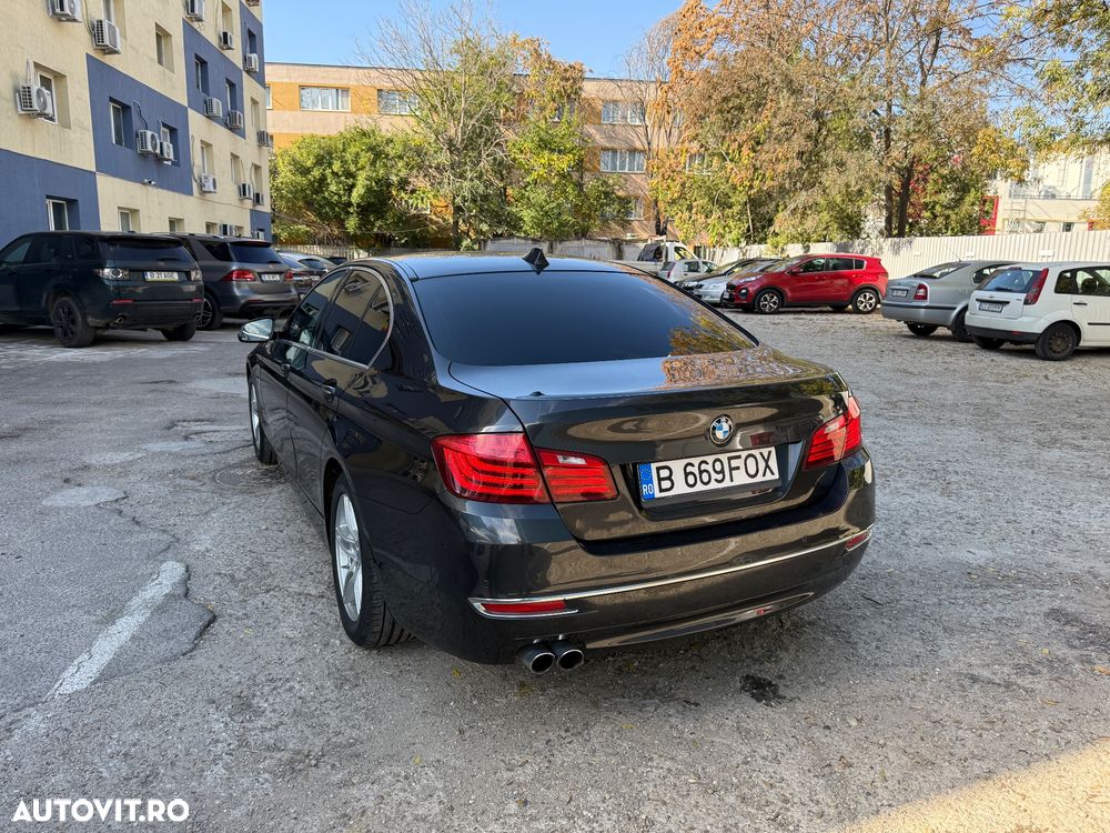 BMW Seria 5 520d Aut. Luxury Line - 5