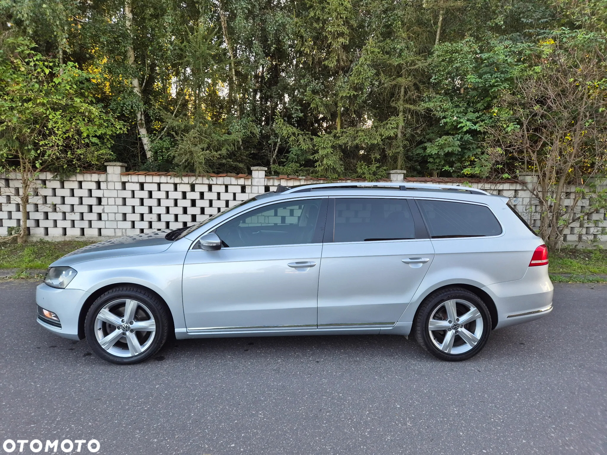 Volkswagen Passat 2.0 TDI Highline - 10