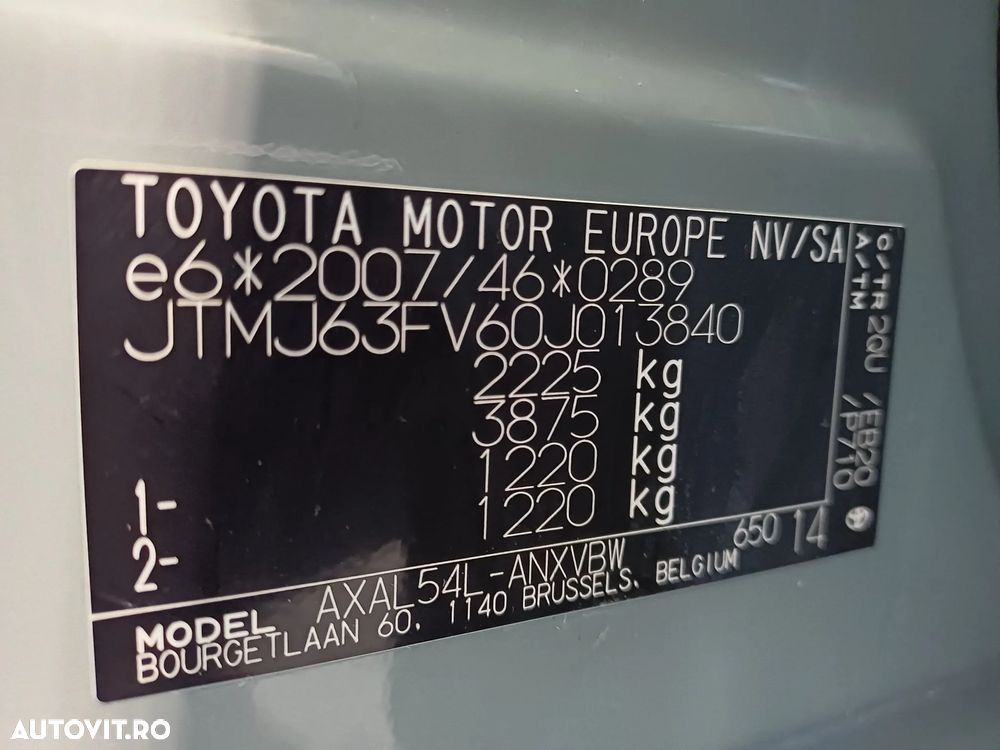 Toyota RAV4 2.5 4x4 Adventure - 37