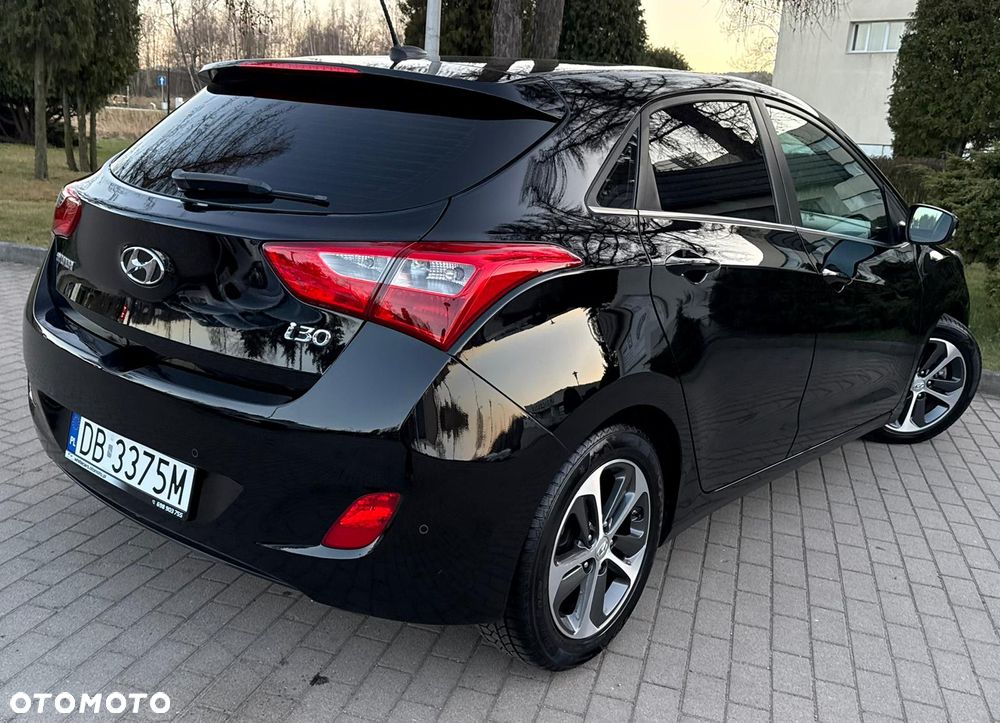 Hyundai i30 1.4 Premium - 17