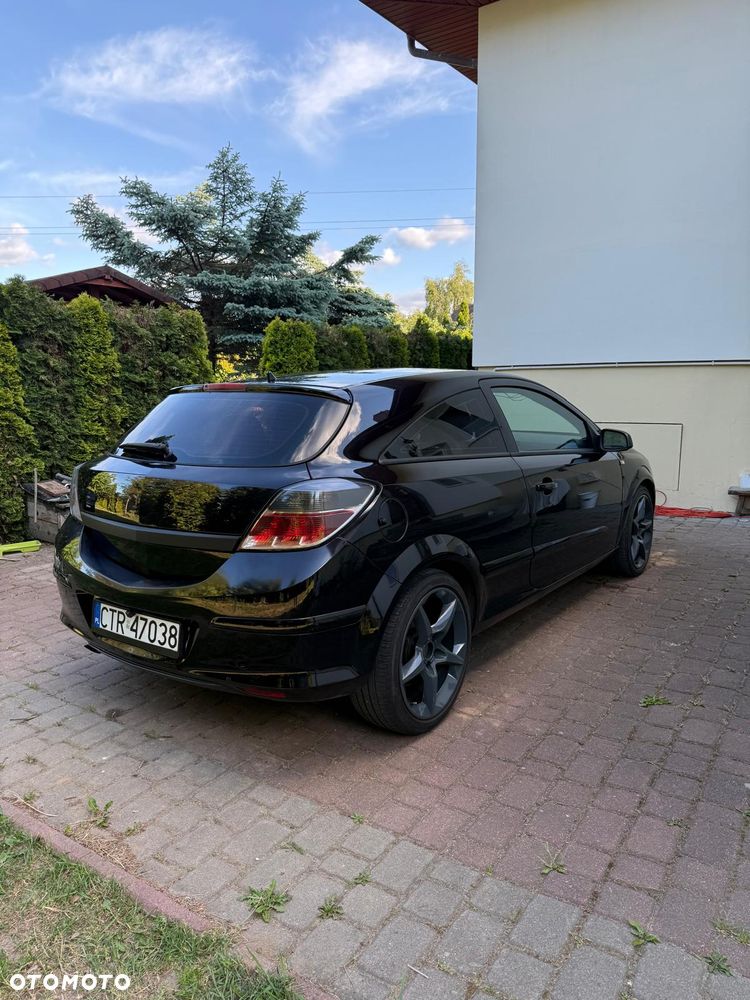 Opel Astra 2.0 Turbo Sport - 4