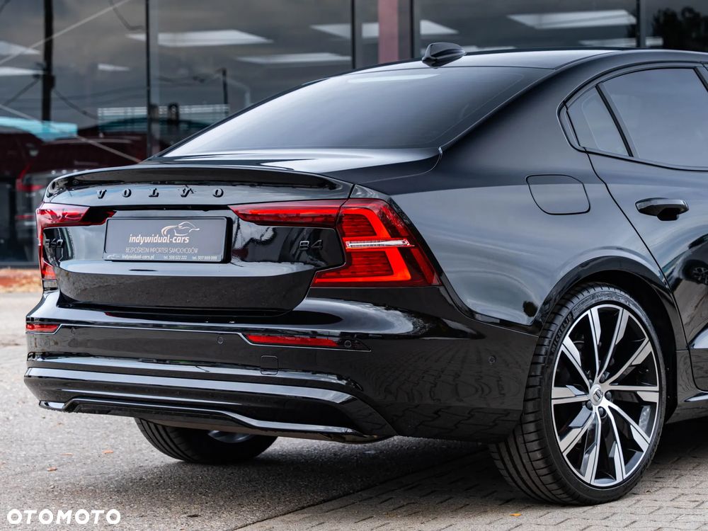 Volvo S60 B4 B DKG Plus Dark - 14