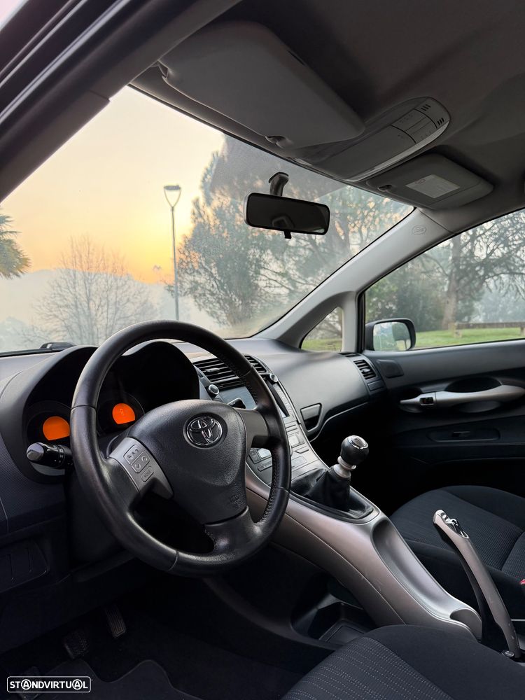 Toyota Auris 1.4 D-4D ACtive - 7