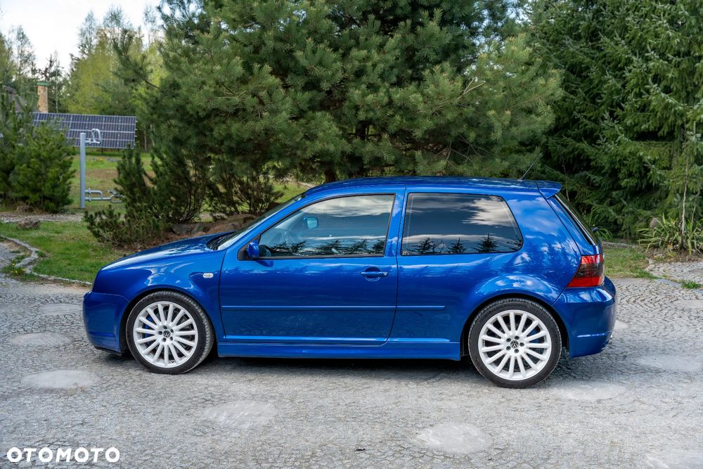 Volkswagen Golf - 8