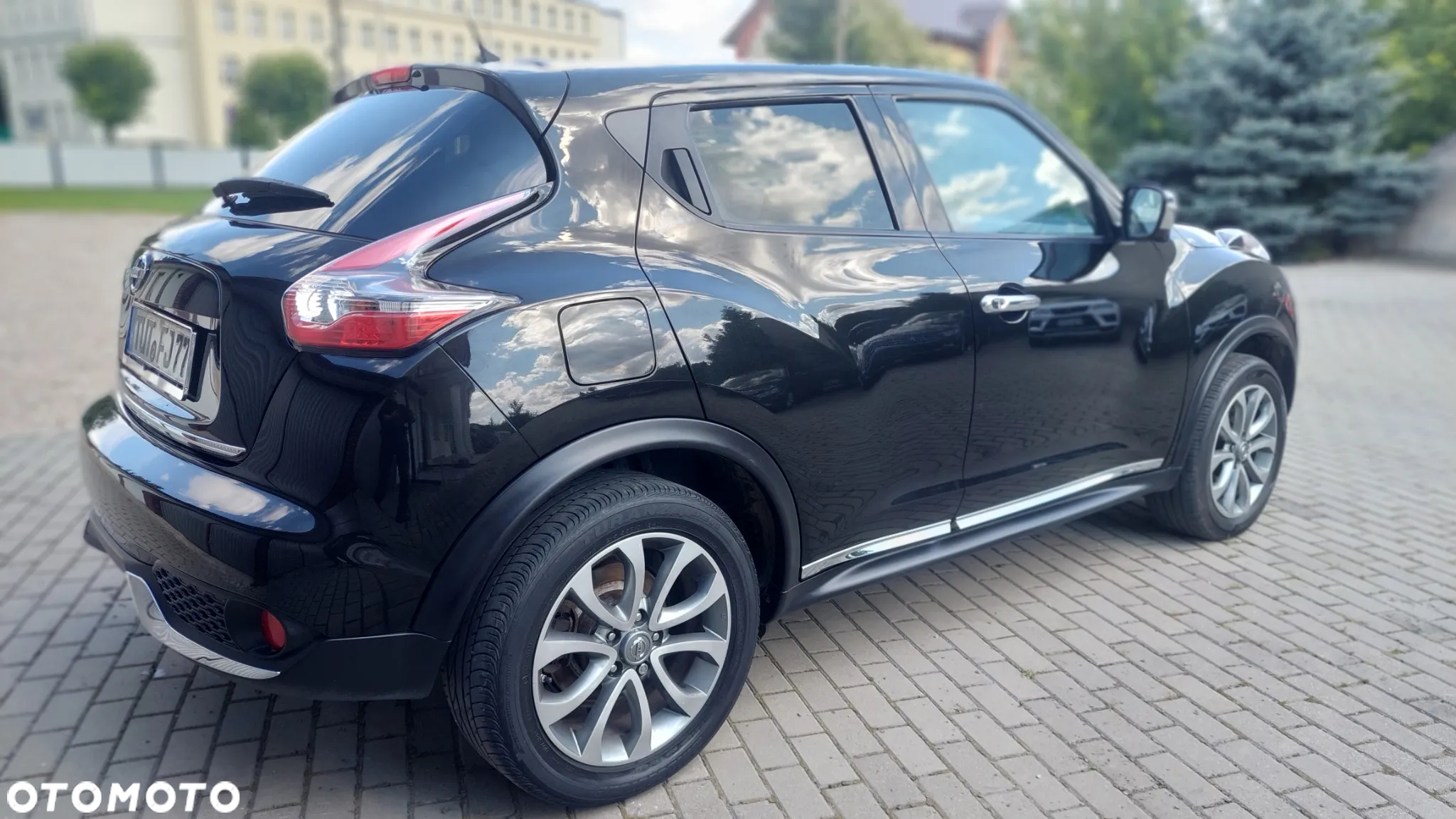 Nissan Juke 1.6 DIG-T Tekna 4WD Xtronic EU6 - 16
