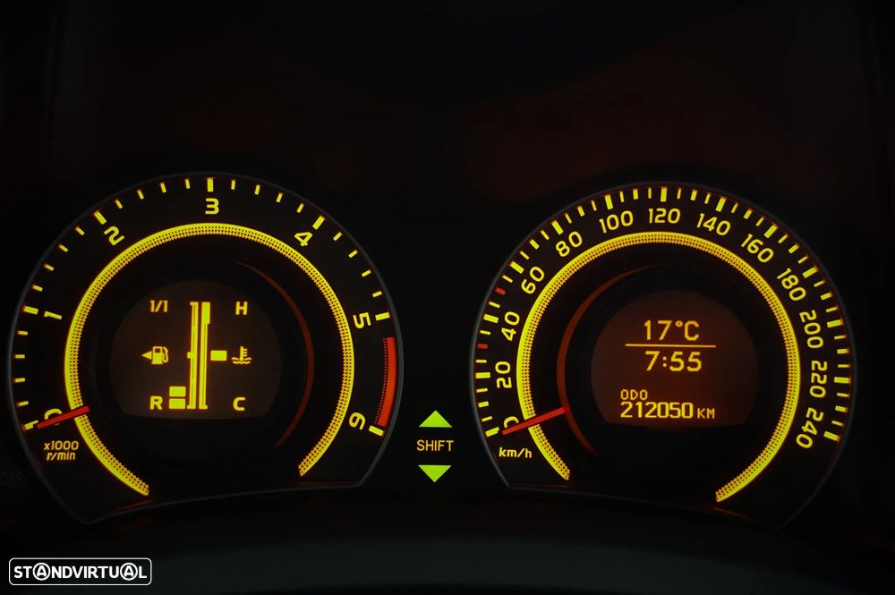 Toyota Auris 1.4 D-4D Comfort+Navi - 26