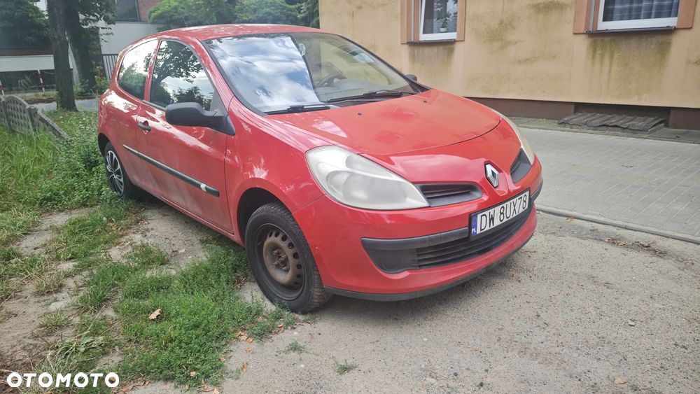 Renault Clio 1.5 dCi Expression - 9