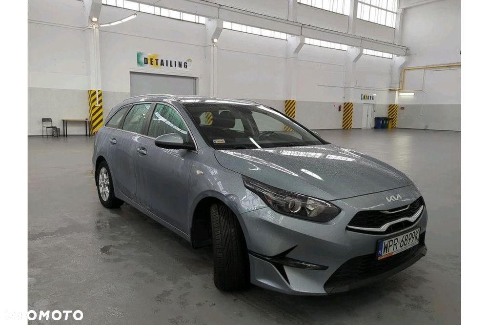 Kia Ceed 1.5 T-GDI M - 4