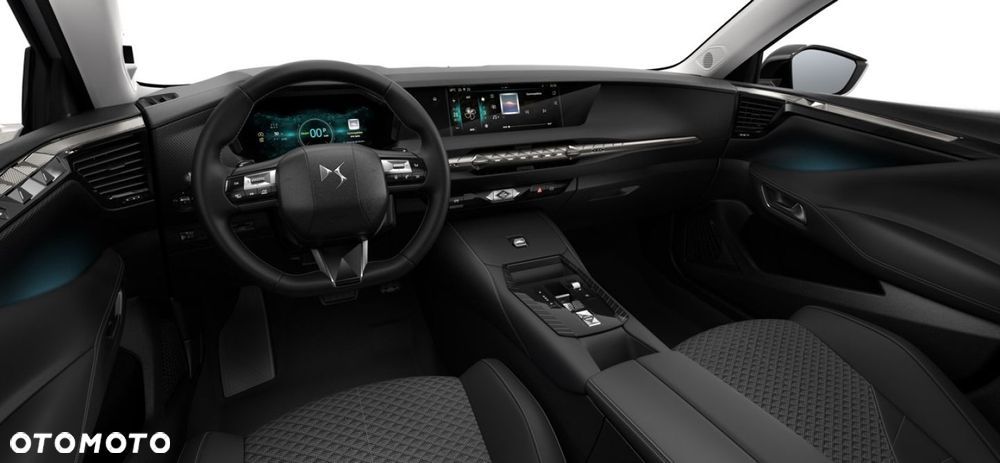 DS Automobiles N°4 - 6