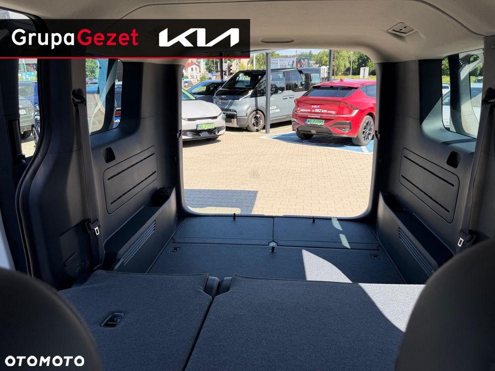 Kia PV5 71.2kWh - 17