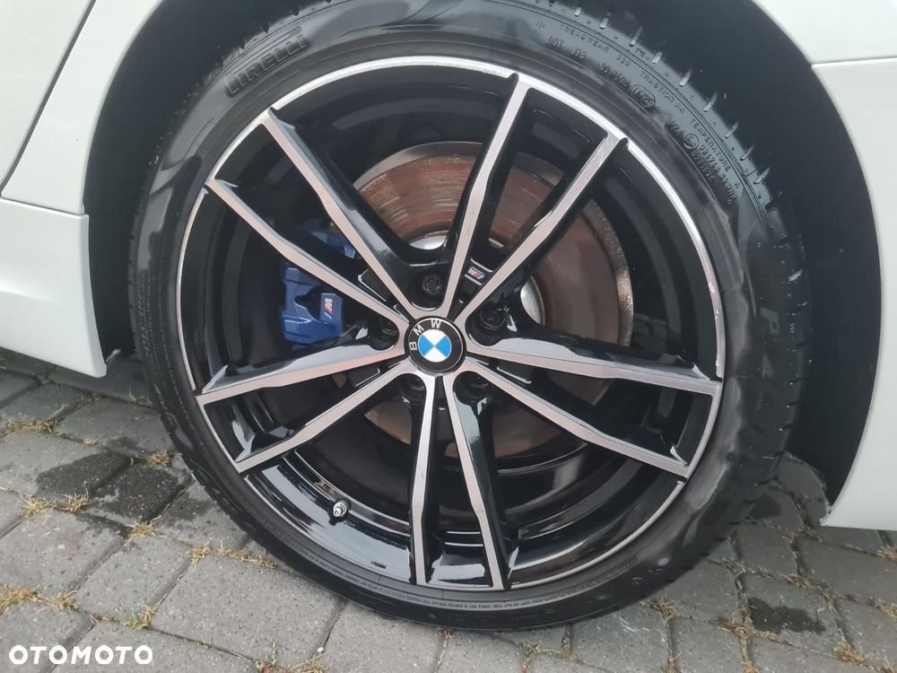 BMW Seria 3 M340i xDrive - 29