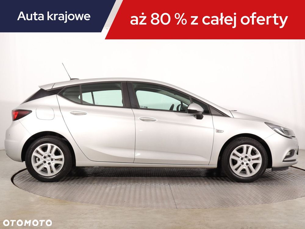 Opel Astra - 8