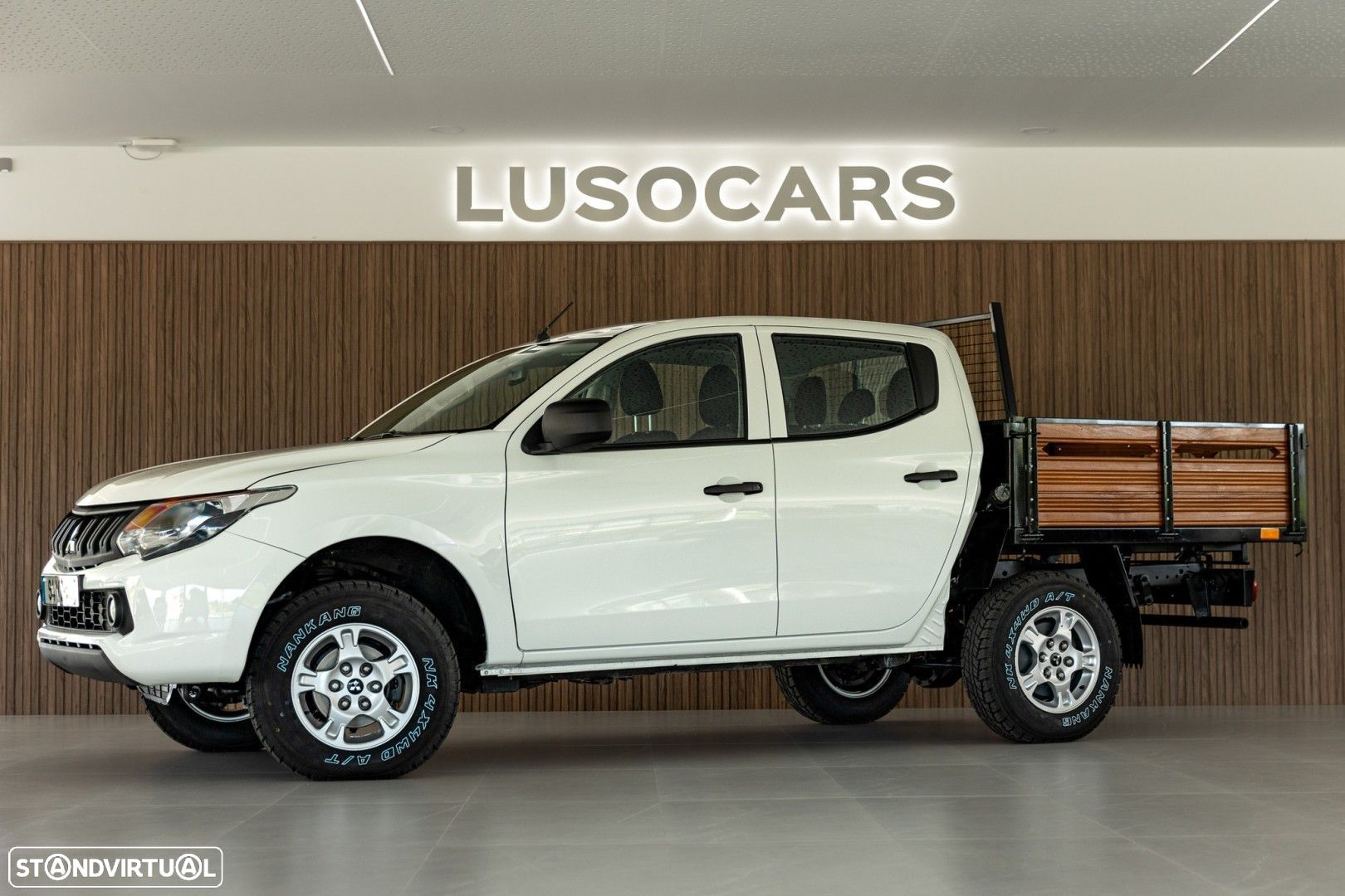 Mitsubishi L200 2.4 DI-D CD Invite 4WD - 1