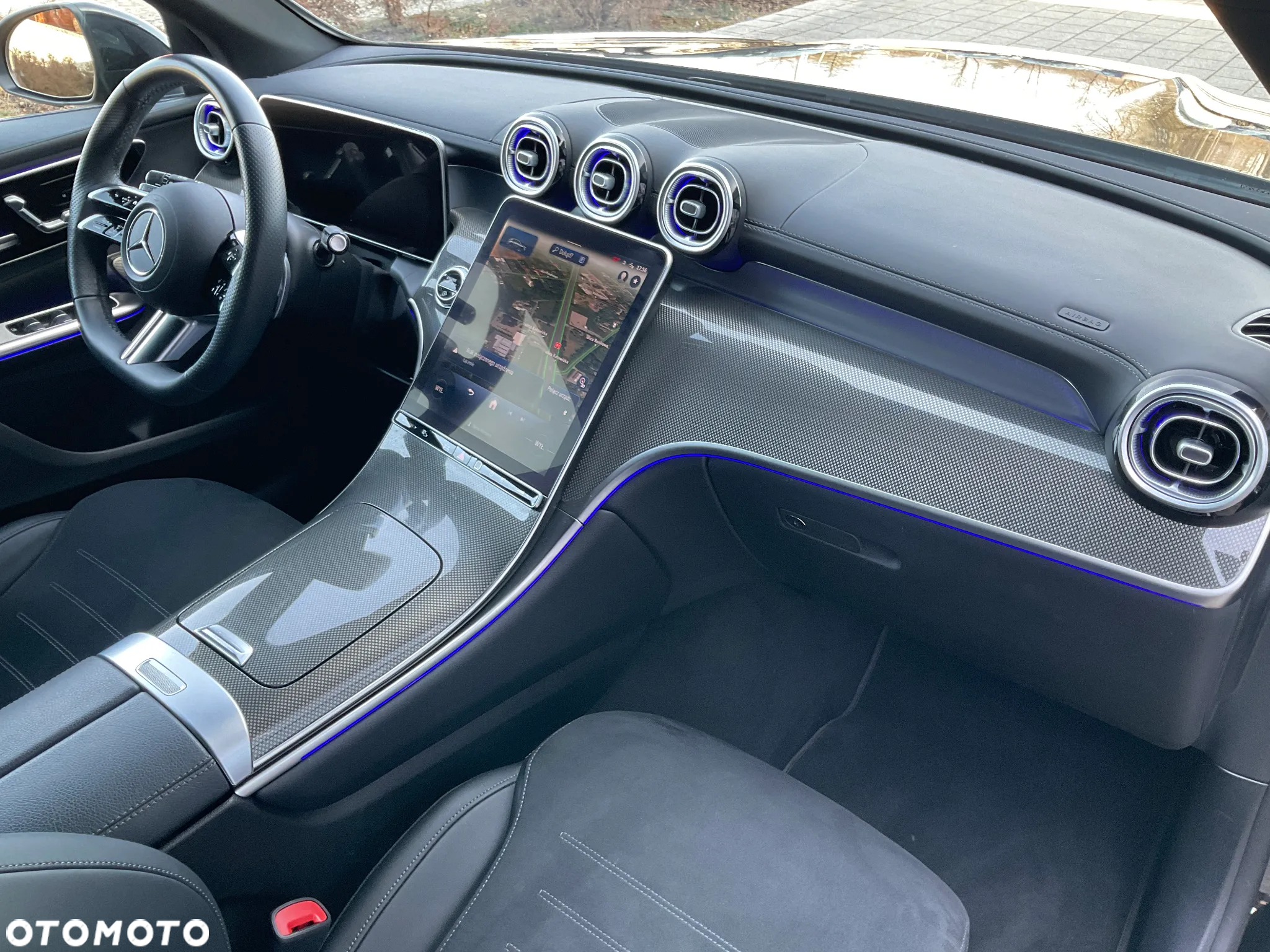 Mercedes-Benz GLC - 13