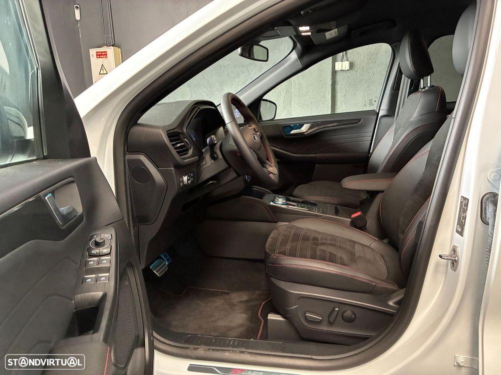 Ford Kuga - 18