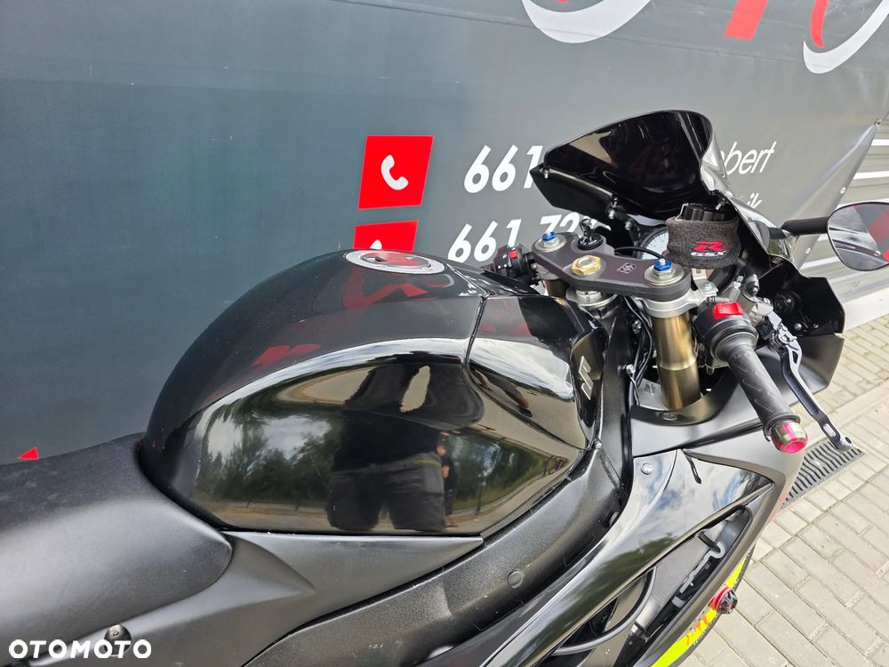 Suzuki GSX-R - 27