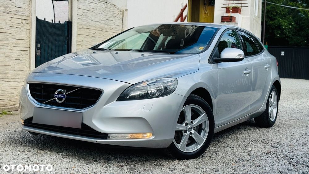 Volvo V40 D4 Inscription - 10