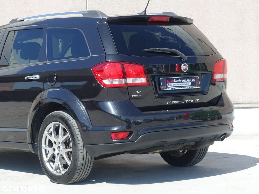 Fiat Freemont 2.0 Multijet Lounge AWD - 30