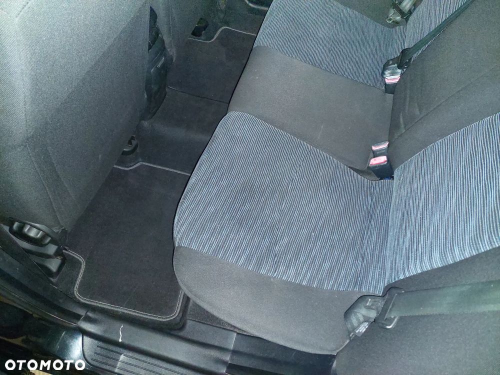 Kia Ceed 1.6 Crdi Optimum + - 18