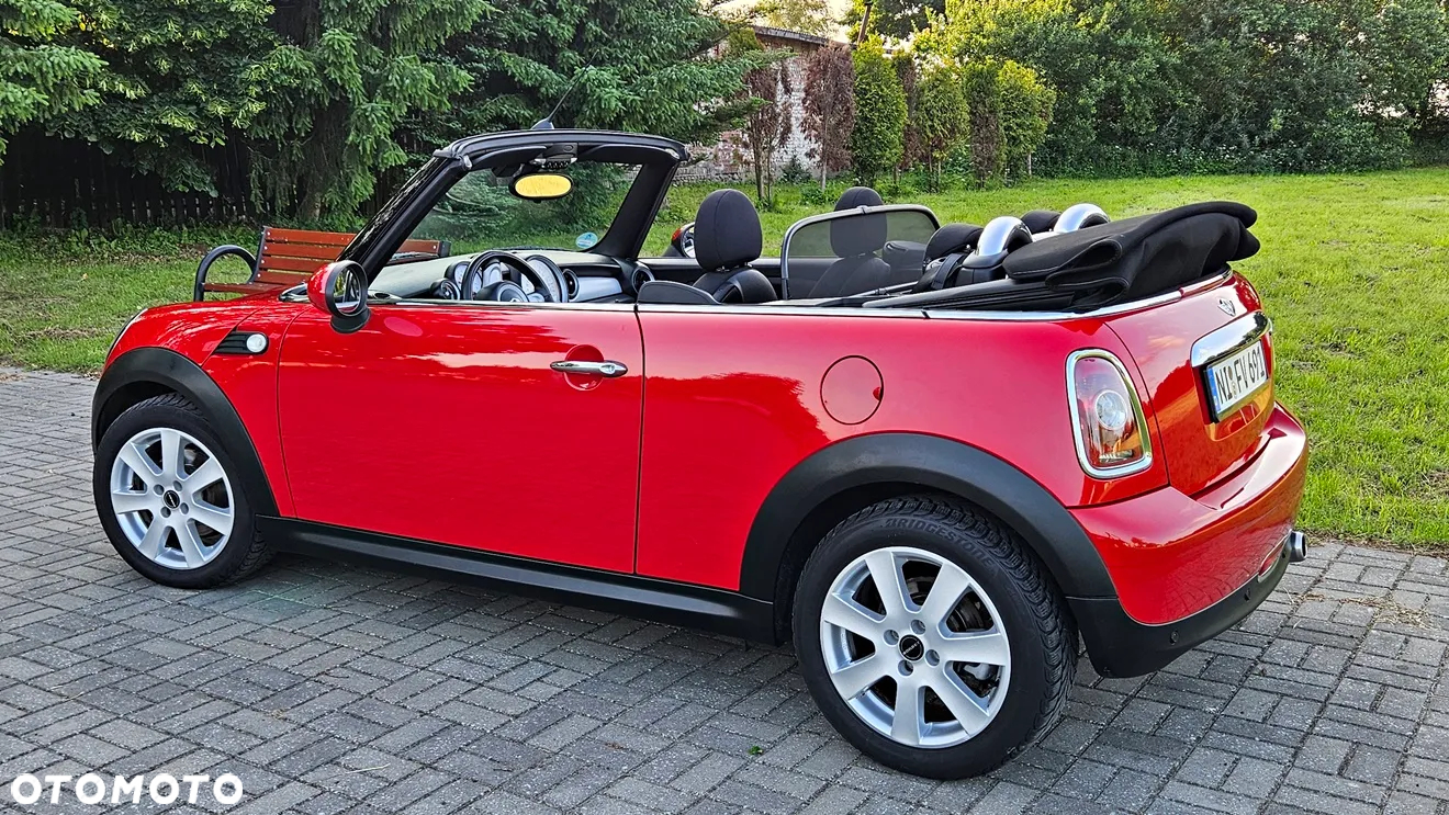 MINI Cooper Cabrio - 8