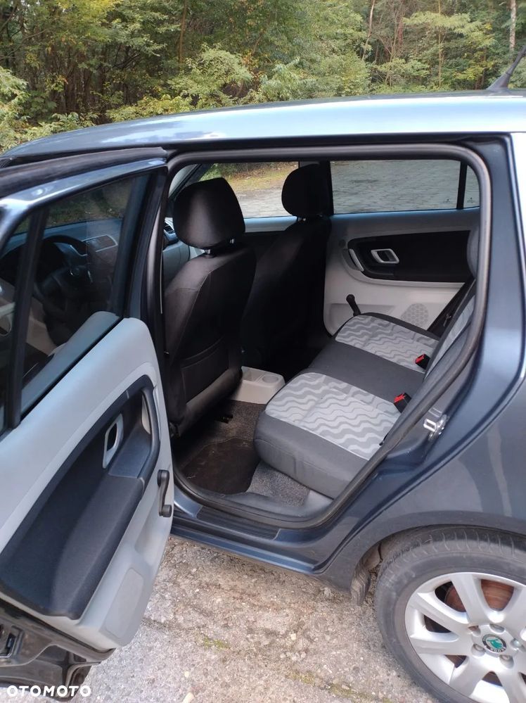 Skoda Fabia 1.4 16V Ambiente - 7