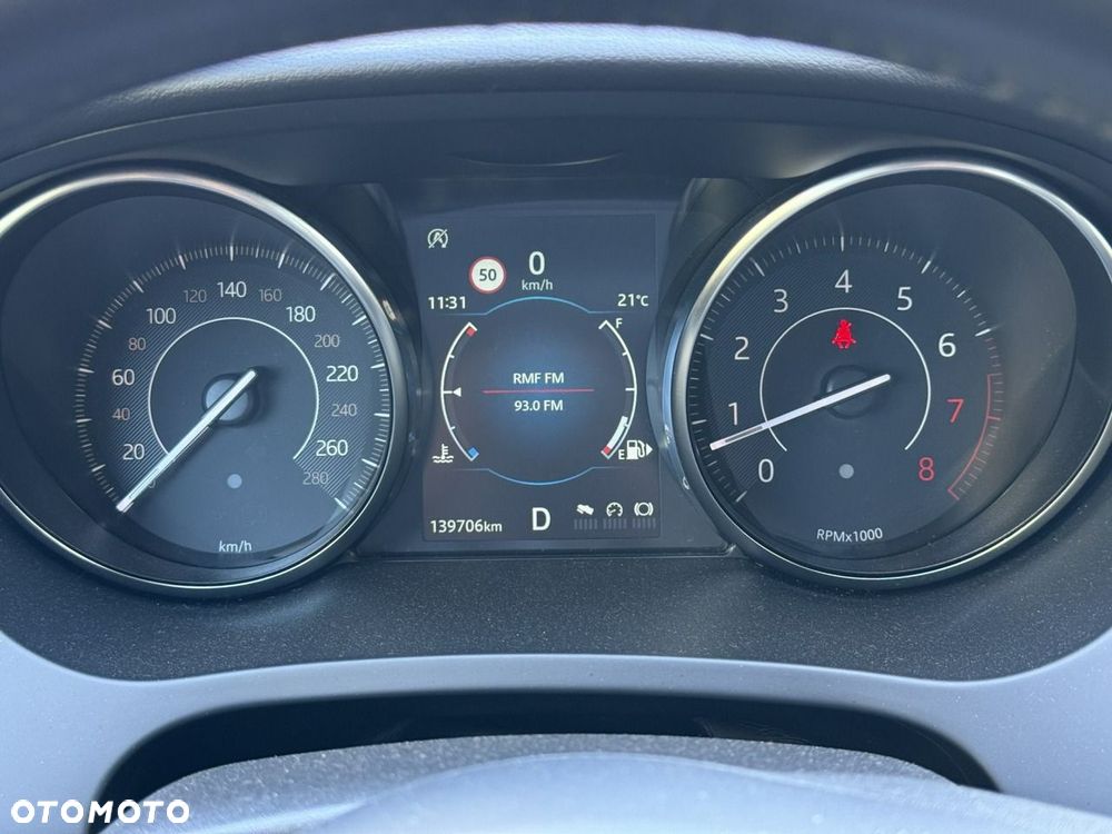 Jaguar E-Pace 2.0 i4P AWD R-Dynamic S - 29