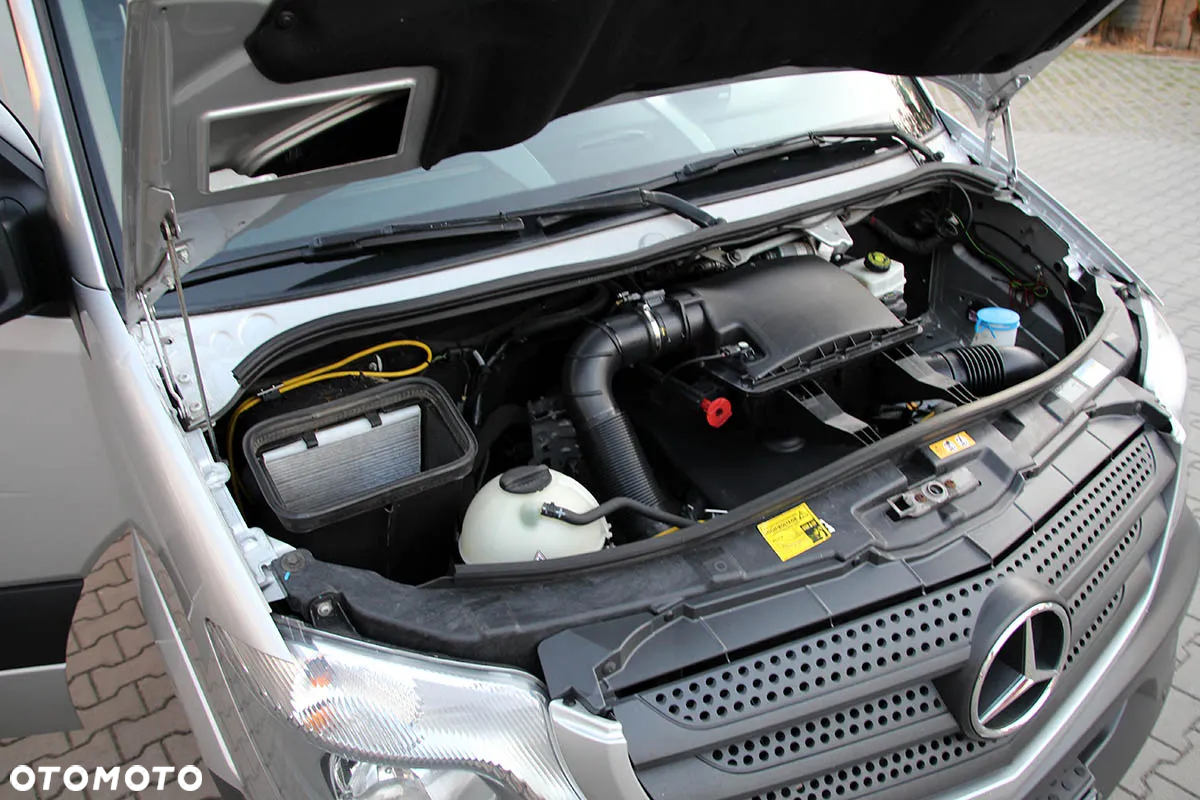 Mercedes-Benz SPRINTER L2H2 - 35