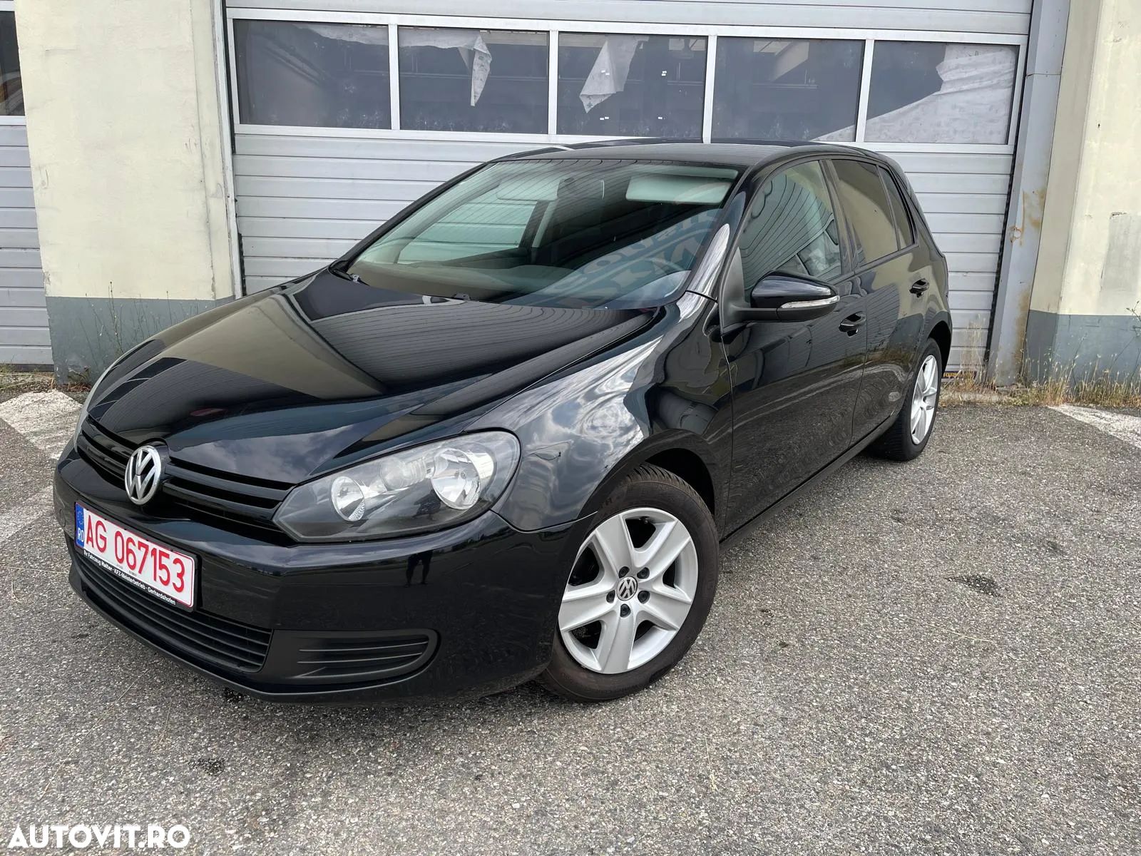 Volkswagen Golf 1.4 Trendline - 1
