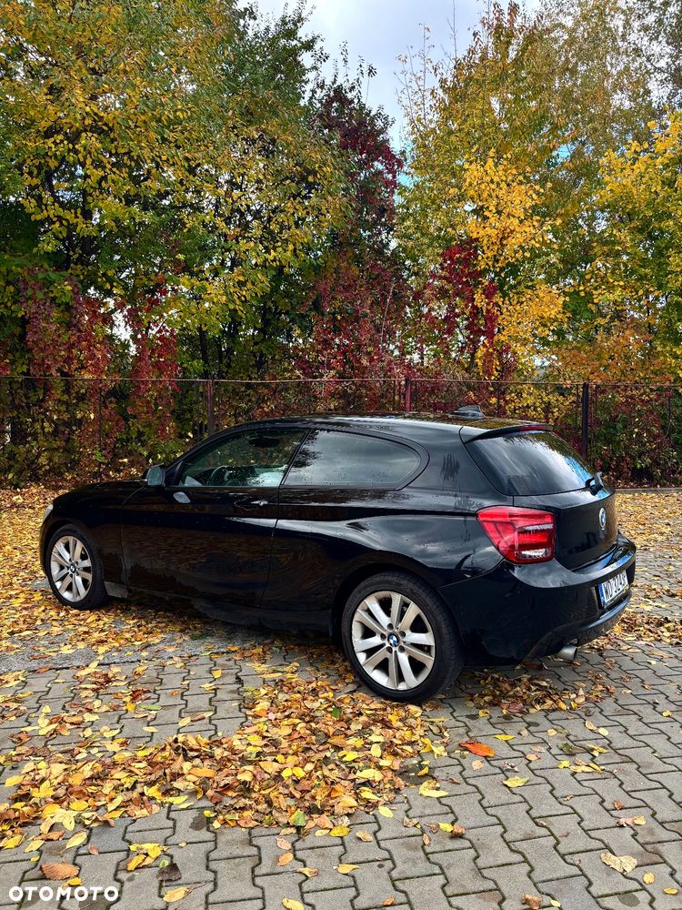 BMW Seria 1 116d - 6