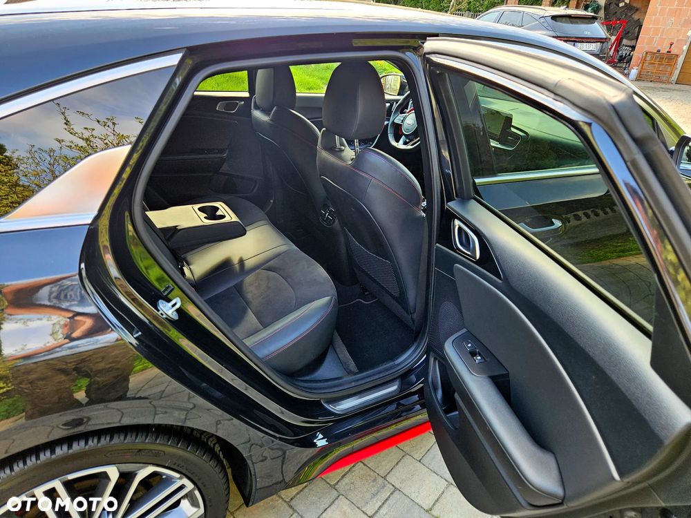 Kia ProCeed 1.6 T-GDI DCT7 OPF GT - 22
