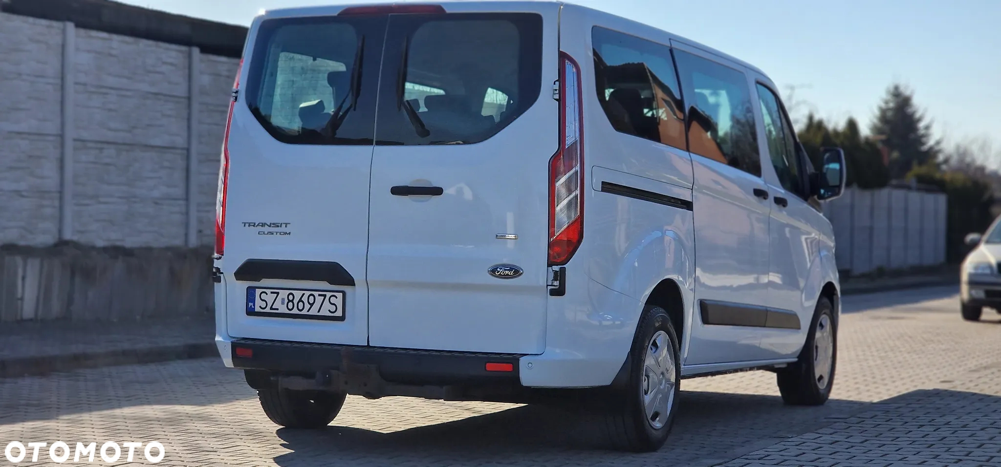 Ford Transit Custom 320 L2H1 PKW VA Trend - 7