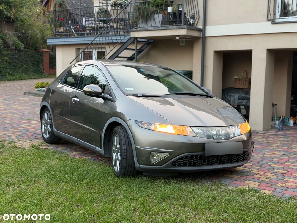 Honda Civic 1.8 Comfort - 3