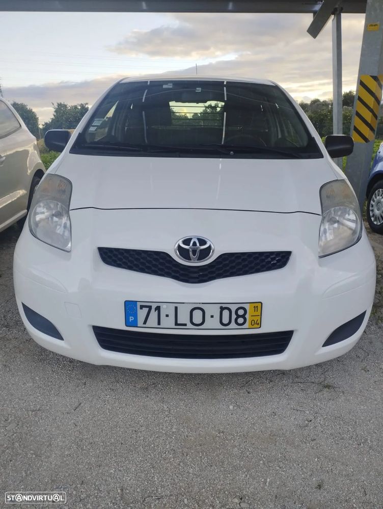 Toyota Yaris - 5