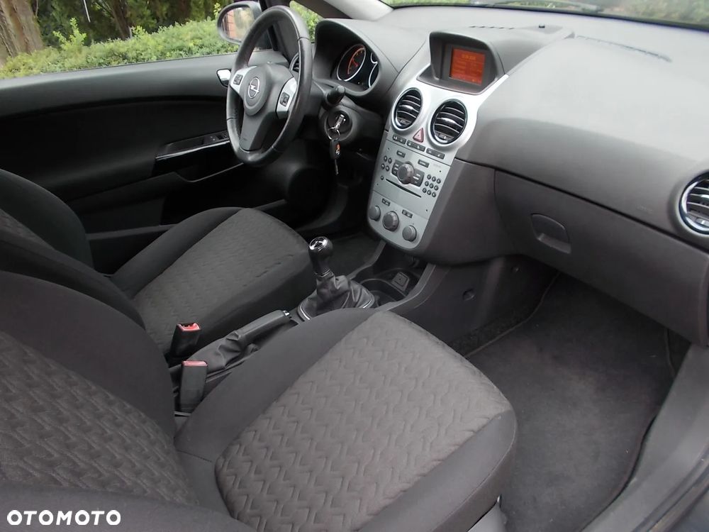 Opel Corsa - 7