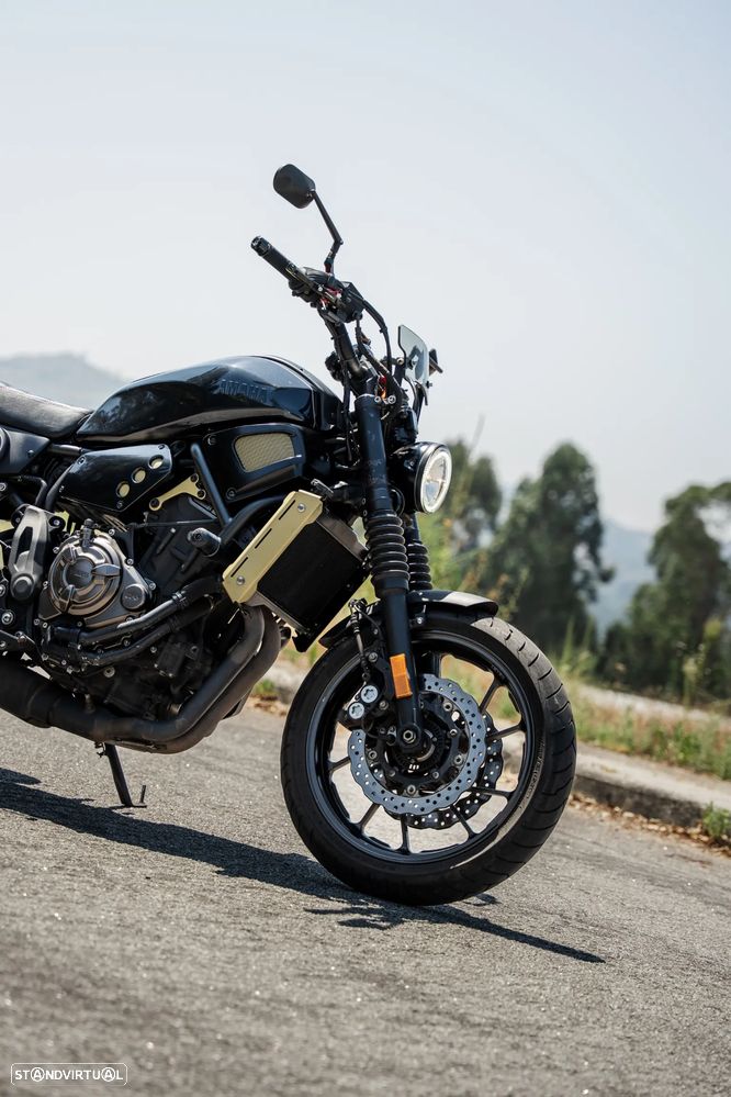 Yamaha XSR 700 - 8