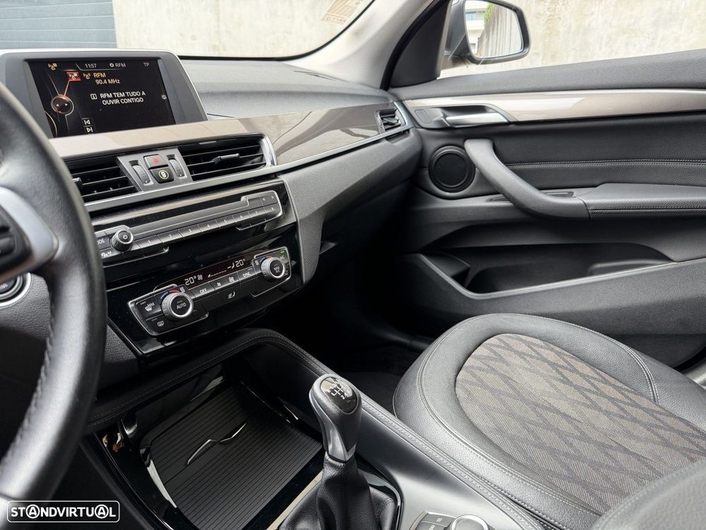 BMW X1 16 d sDrive Line Sport - 11