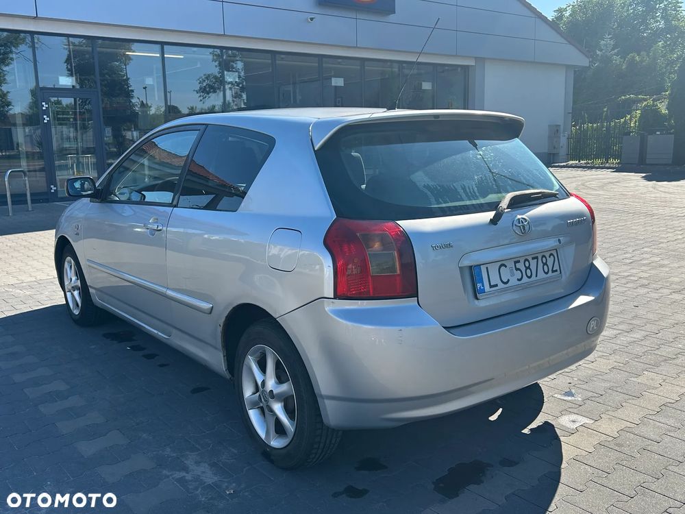 Toyota Corolla 1.6 VVT-i Sol - 5