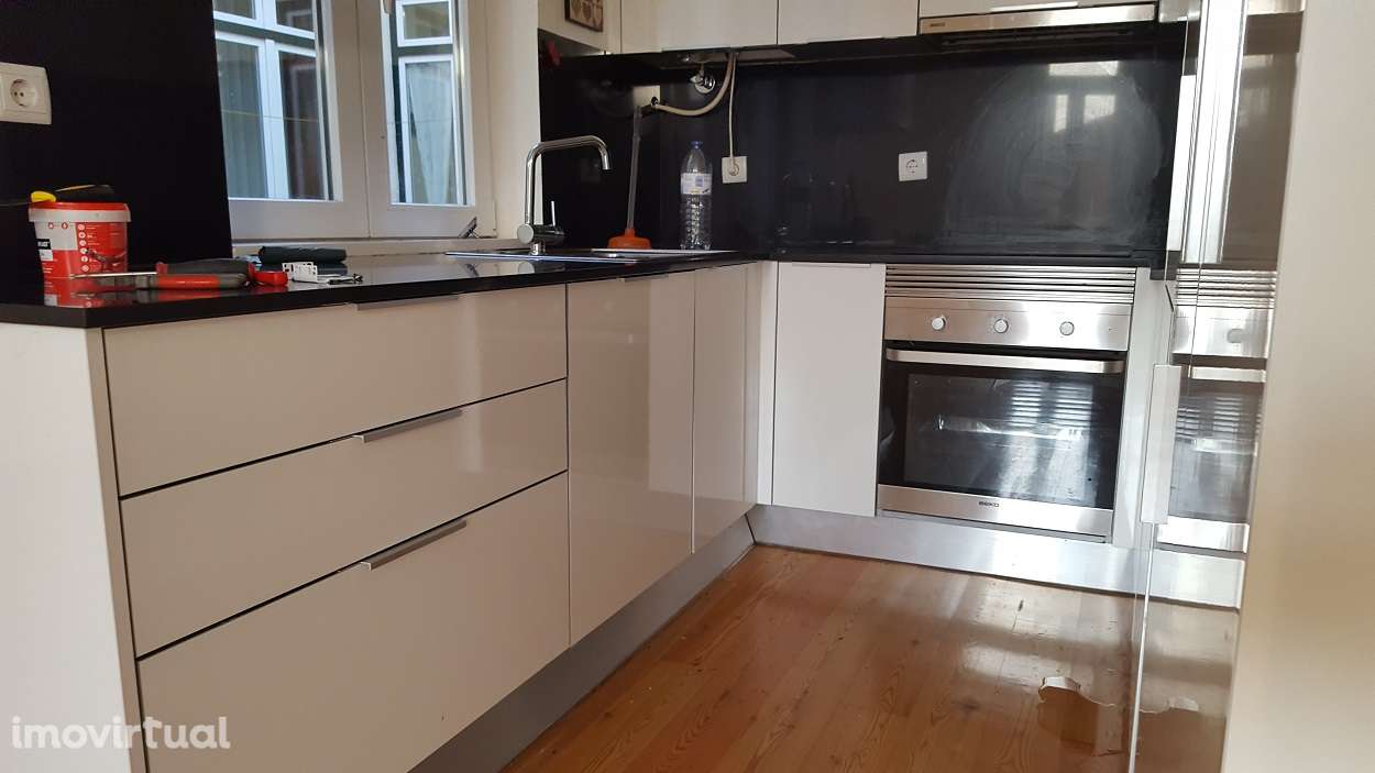 ARRENDAMENTO - Apartamento T1 centro Póvoa de Varzim - Grande imagem: 2/15