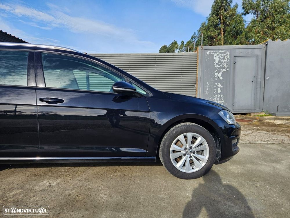 VW Golf Variant 1.6 TDi Confortline - 9