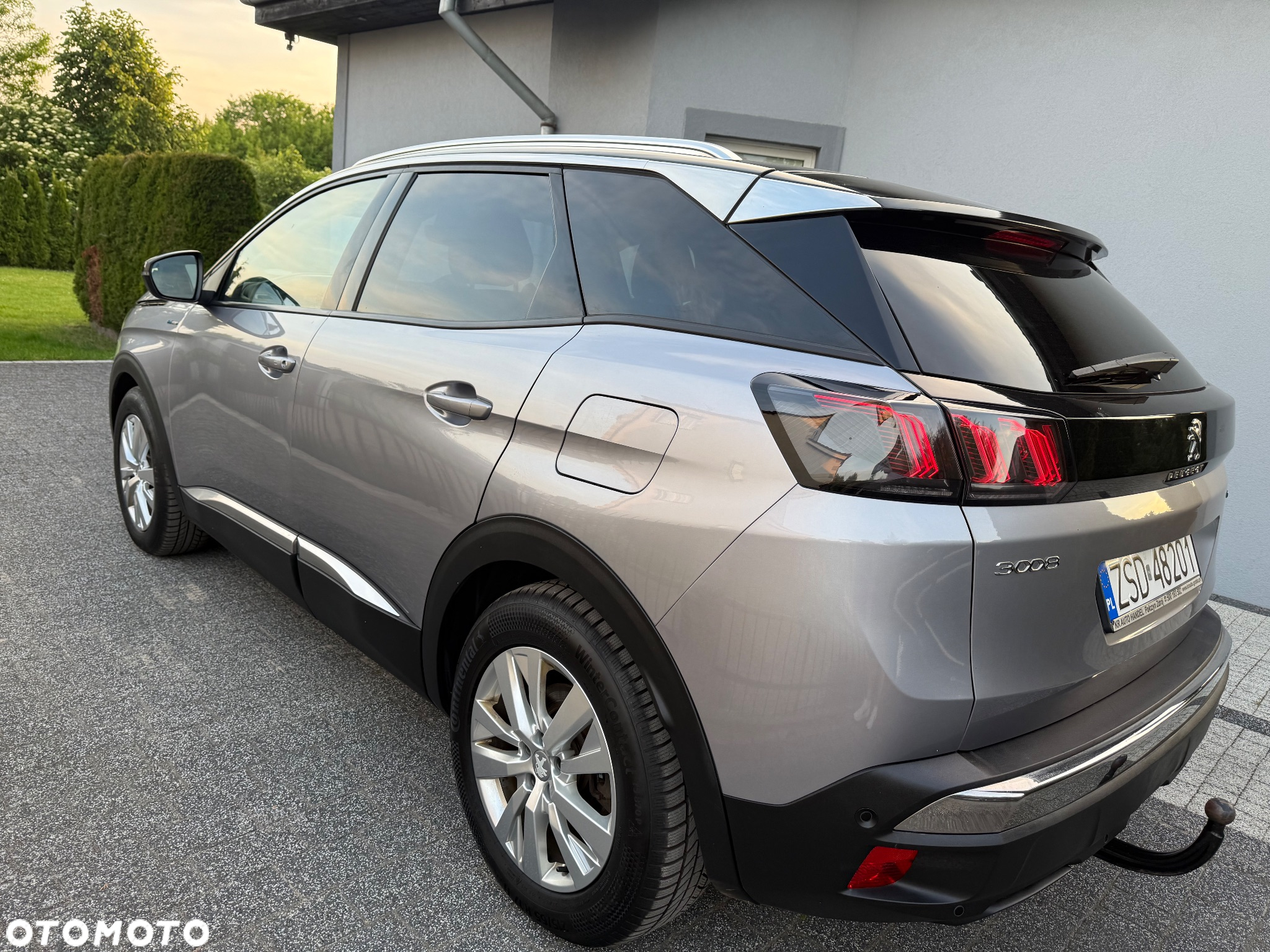 Peugeot 3008 Hybrid 225 e-EAT8 Allure Pack - 32