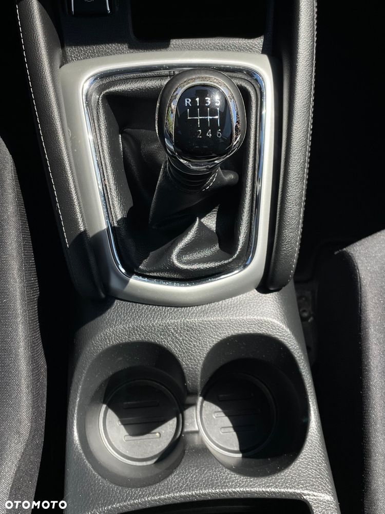 Nissan Qashqai 1.2 DIG-T N-Vision - 26