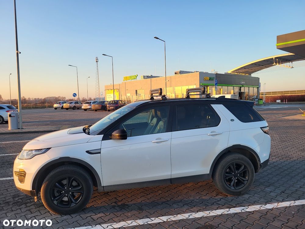 Land Rover Discovery Sport 2.0 TD4 Pure - 17