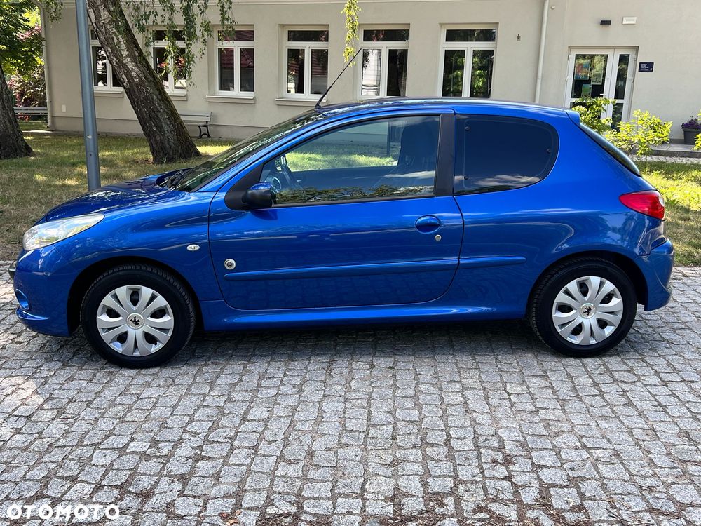 Peugeot 206 plus 75 - 8