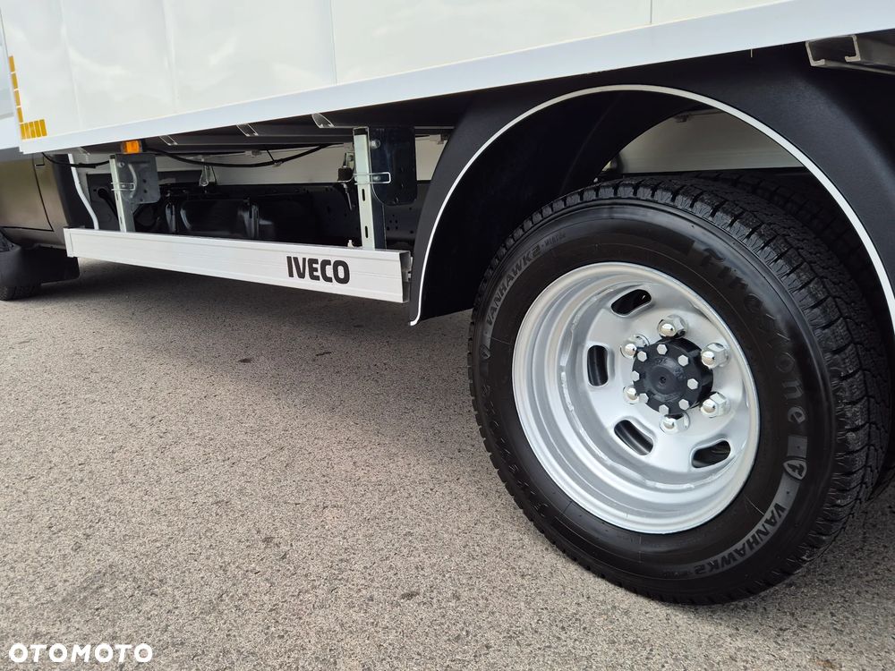 Iveco DAILY 50C15 KONTENER 8 EP BOCZE DRZWI SALON PL 2019R - 26