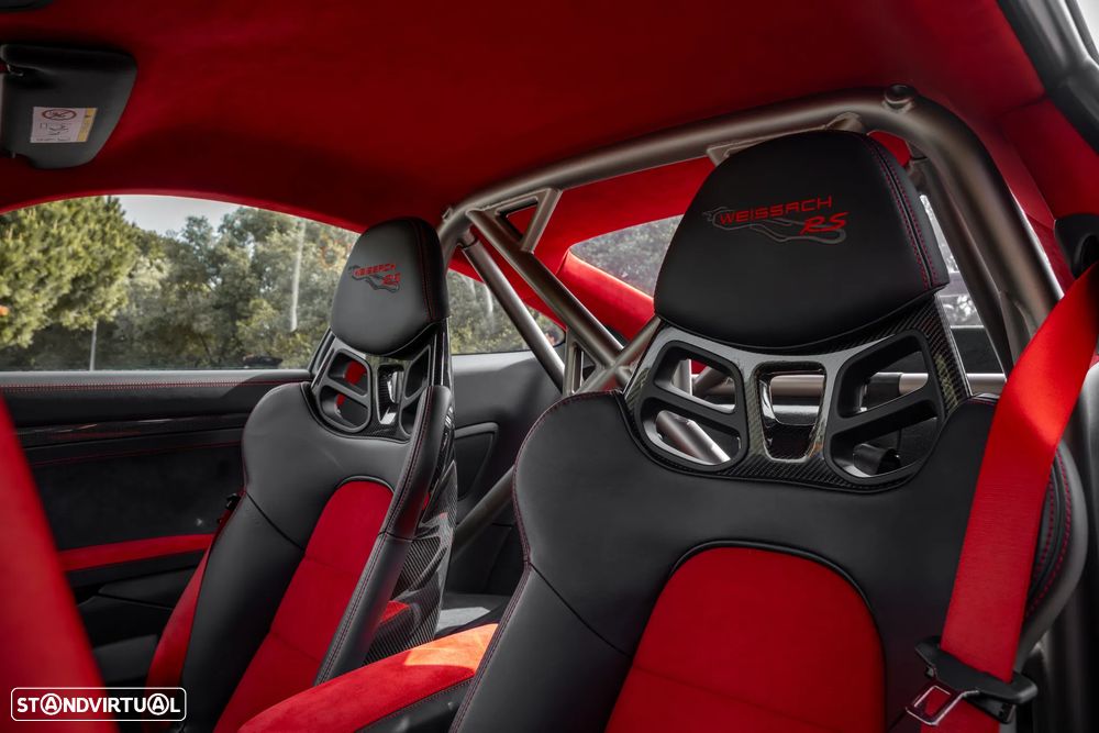 Porsche 911 (991) GT2 RS - 29